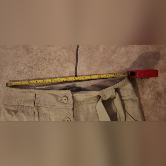 Croft and barrow stretch tan skirt - Picture 5 of 7